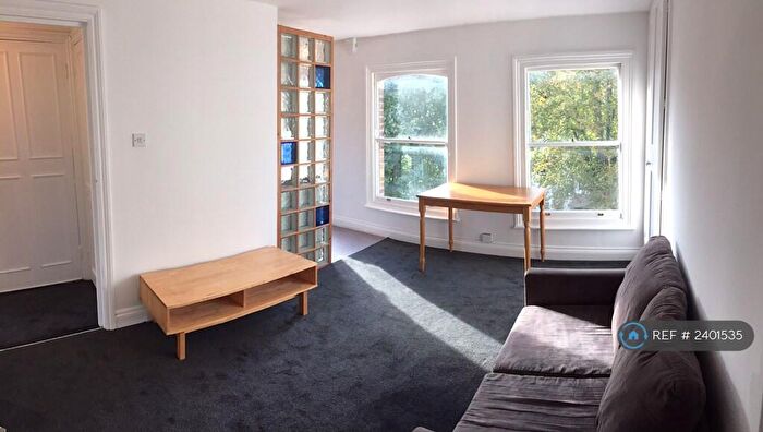 2 Bedroom Flat To Rent In Devonshire Road, London, SE23