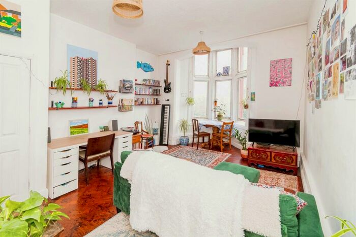 1 Bedroom Flat To Rent In Above Bar Street, Southampton, SO14