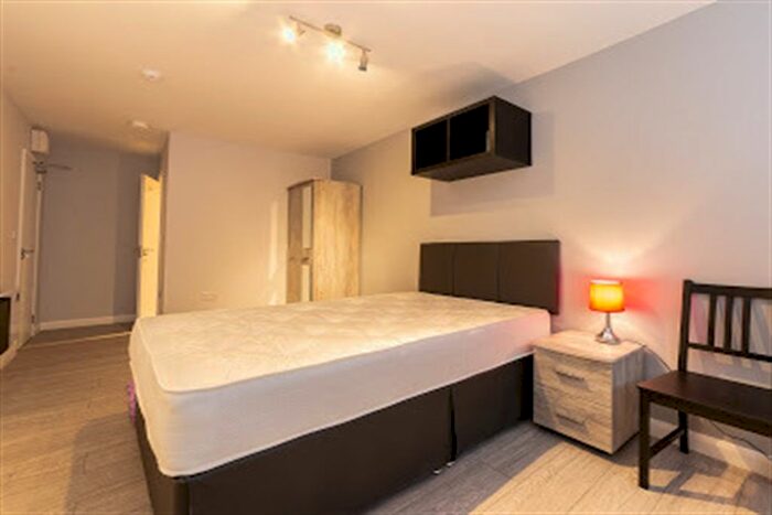 Property To Rent In Back York Street East, Bury BL9