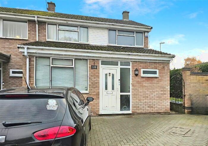 4 Bedroom End Of Terrace House To Rent In Maple Avenue, Exhall, Coventry, CV7