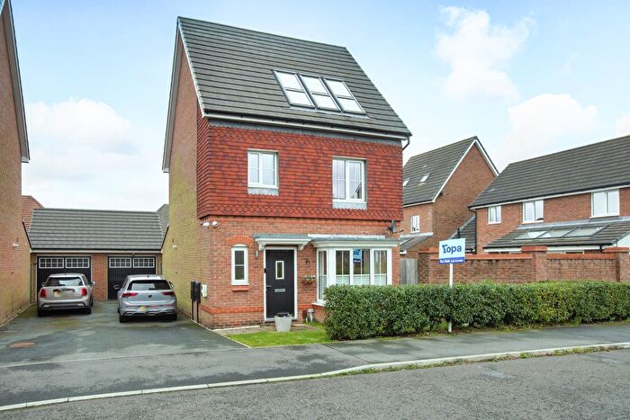 4 Bedroom Detached House For Sale In Spinners Avenue, Preston, PR5