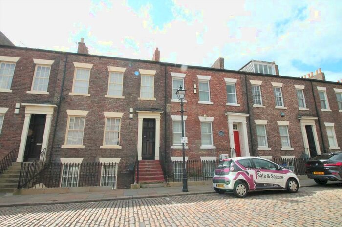 2 Bedroom Apartment To Rent In Foyle Street, Sunderland, Tyne And Wear, SR1