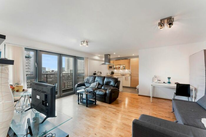 2 Bedroom Flat To Rent In Azura Court, Warton Road, London, E15