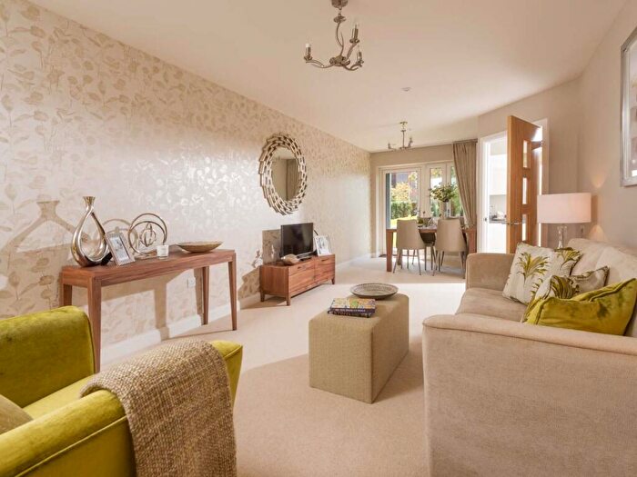 1 Bedroom Retirement Property To Rent In Llys Isan, Ilex Close, Llanishen, Cardiff, Wales, CF14