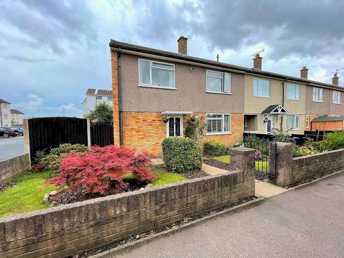 3 Bedroom End Of Terrace House To Rent In Longfellow Place, Caldicot, NP26