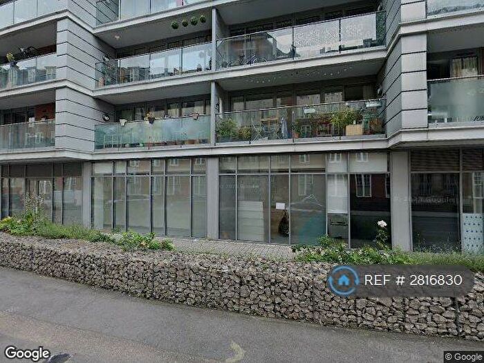 1 Bedroom Flat To Rent In Brookmill Road, London, SE8