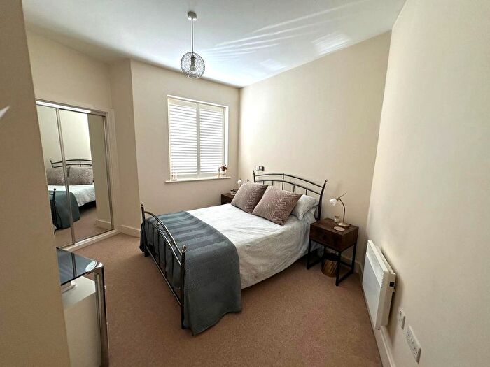 1 Bedroom Flat To Rent In Harborne Central, High Street, Harborne, Birmingham, B17