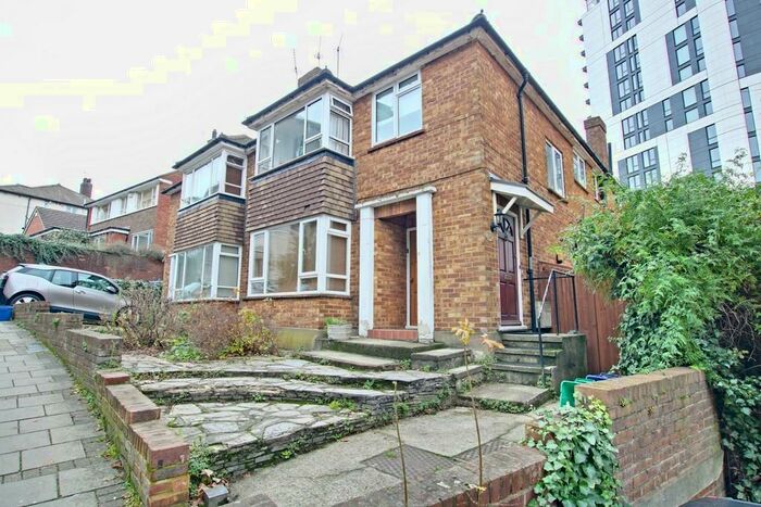 2 Bedroom Maisonette To Rent In Ravensbourne Road, Bromley, BR1