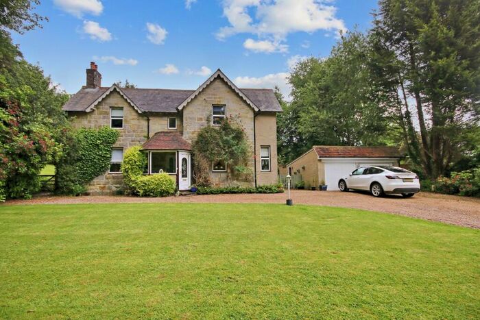 4 Bedroom Detached House For Sale In St. Hill Green, East Grinstead, West Sussex, RH19