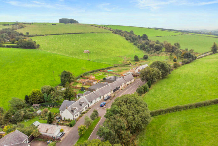 2 Bedroom Bungalow For Sale In Sornhill Row, Galston, KA4