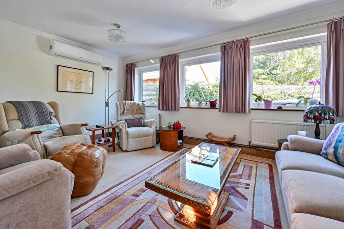 3 Bedroom Bungalow For Sale In The Paddocks, Wanborough, Guildford, GU3