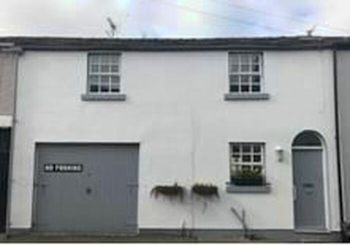 2 Bedroom Property To Rent In East Street, Waterloo, Liverpool L22