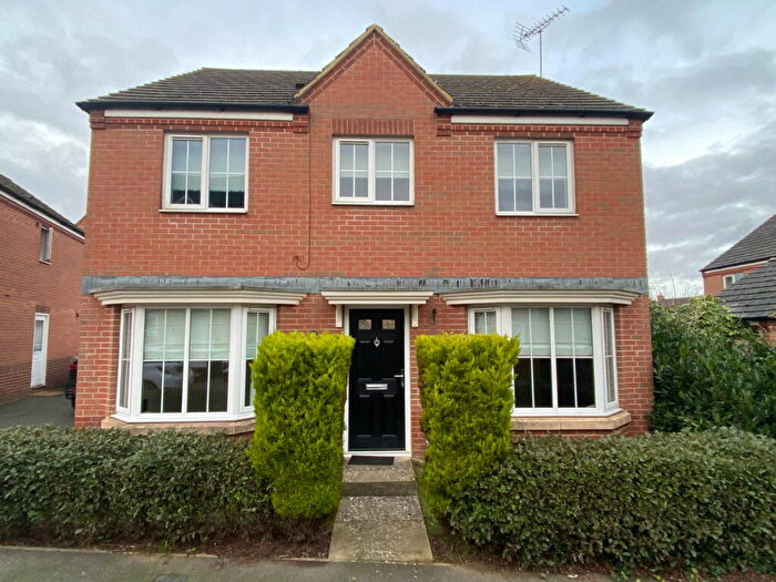 4 Bedroom Detached House To Rent In Siskin Close, Corby, NN18