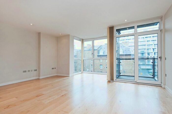2 Bedroom Flat To Rent In Hepworth Court, Gatliff Road, Grosvenor Waterside, SW1W