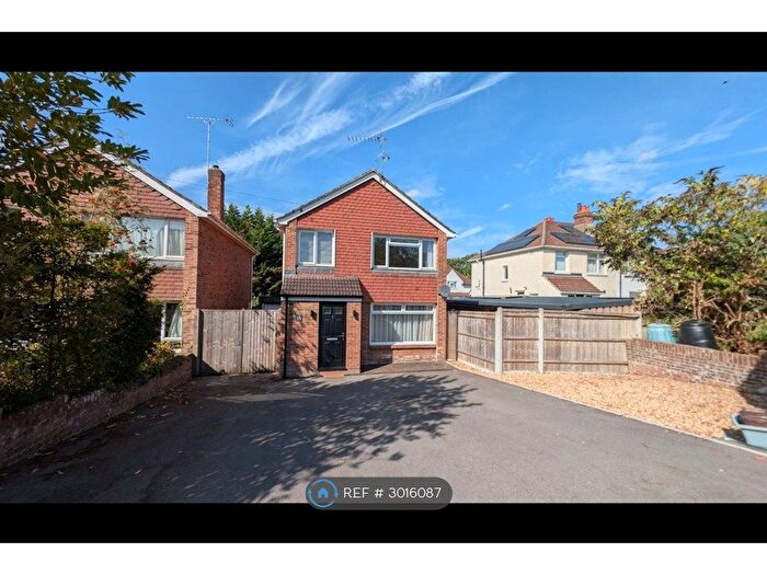 3 Bedroom Detached House To Rent In Glencarron Way, Southampton, SO16