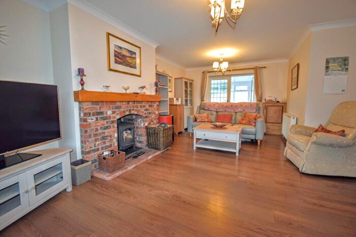 3 Bedroom Detached Bungalow For Sale In South Road, Tetford, LN9