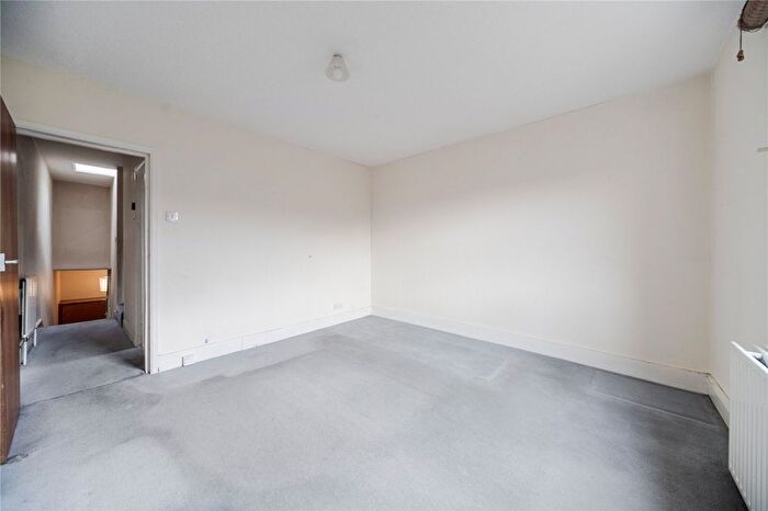 1 Bedroom Flat For Sale In Cavendish Road, London, N4
