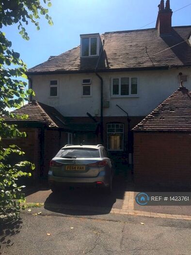 2 Bedroom Flat To Rent In Cavendish Place, Beeston, Nottingham, NG9