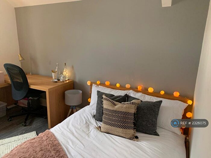 5 Bedroom Terraced House To Rent In Donald Street, Cardiff, CF24