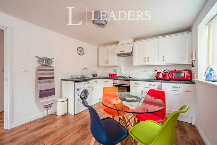 1 Bedroom Flat To Rent In Queens Road, Portsmouth, PO2