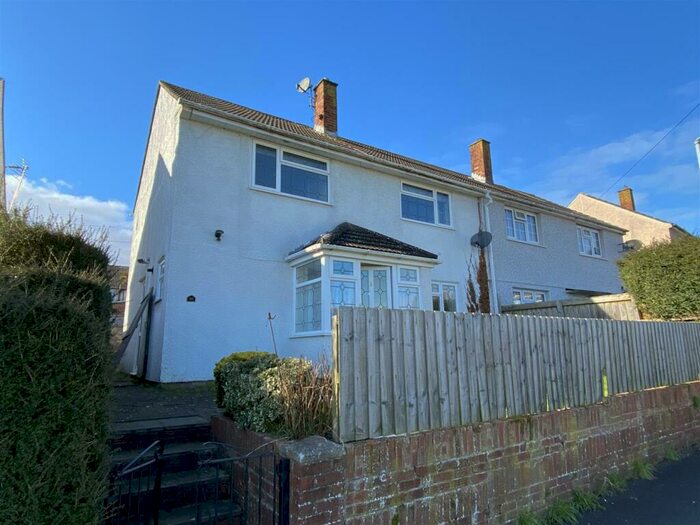 4 Bedroom Semi-Detached House To Rent In Somerset Way, Bulwark, Chepstow, NP16