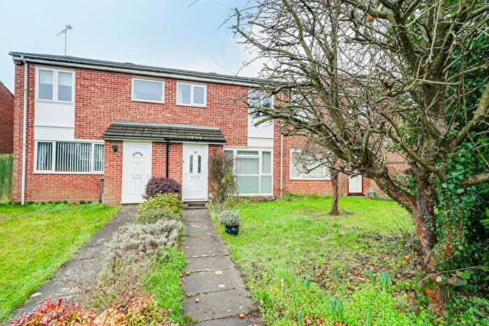 3 Bedroom Terraced House For Sale In Rowley Furrows, Leighton Buzzard, LU7