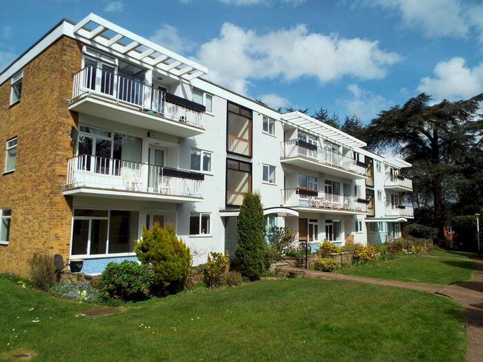 2 Bedroom Apartment To Rent In Brampton Manor, Bassett, SO16