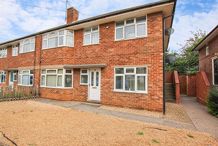 2 Bedroom Flat For Sale In Cora Road, Kettering, NN16