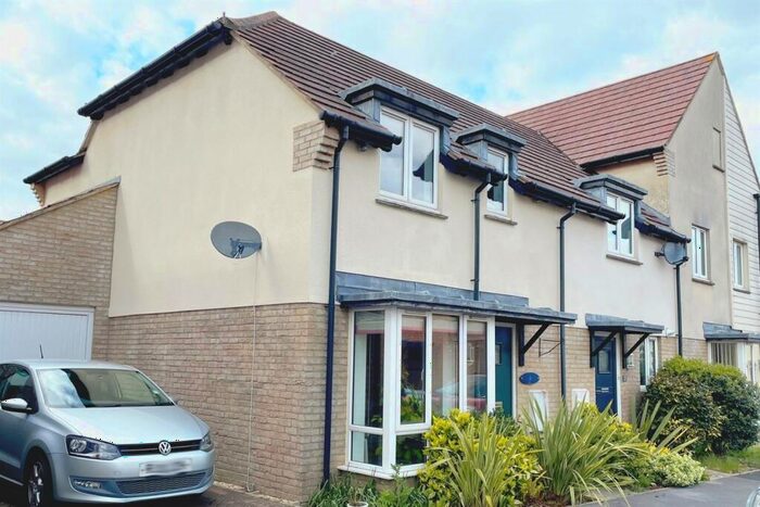 3 Bedroom Semi-Detached House To Rent In Wool, BH20