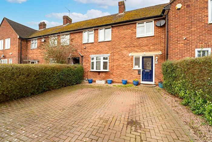 3 Bedroom Terraced House For Sale In Caishowe Road, Borehamwood, WD6