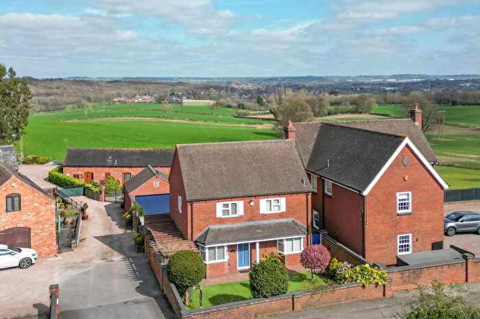 3 Bedroom Detached House For Sale In Hewell Lane, Tardebigge, Redditch, B97