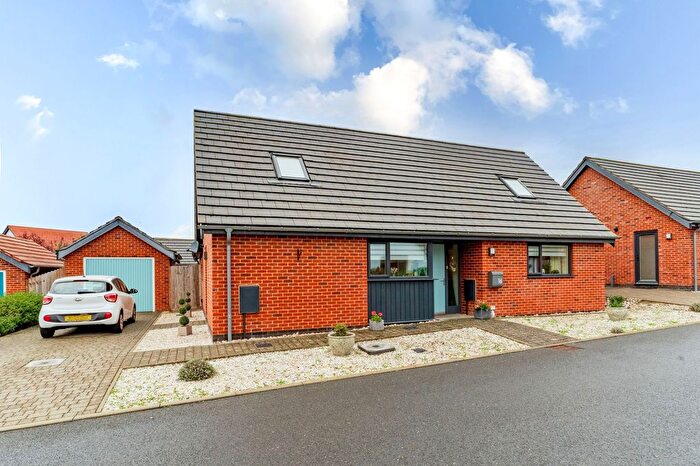 3 Bedroom Detached Bungalow For Sale In Swanflower Way, Swaffham, PE37