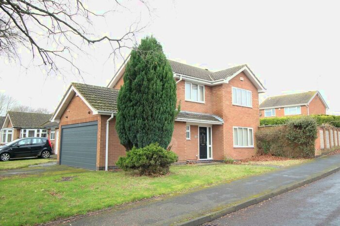 4 Bedroom Detached House To Rent In Silver Birch Avenue, Bedworth, Warwickshire, CV12
