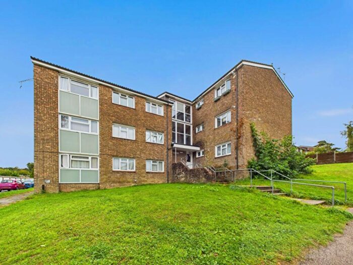 2 Bedroom Flat To Rent In Dalton Close, Keir Hardie House Dalton Close, RH11