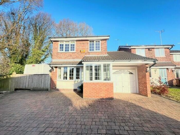 3 Bedroom Detached House To Rent In Annan Close, Congleton, CW12