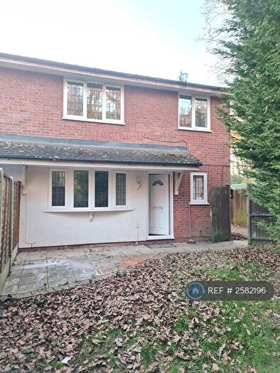 2 Bedroom End Of Terrace House To Rent In Hollymead Close, Colchester, CO4