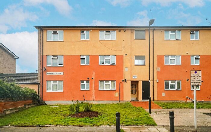 2 Bedroom Flat For Sale In Birkdale Court, Southall, UB1