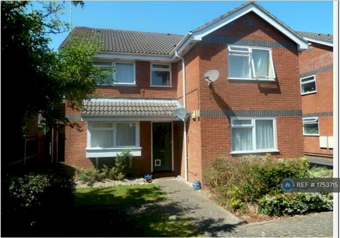 1 Bedroom Flat To Rent In Lynwood Lodge, Dunstable, LU6