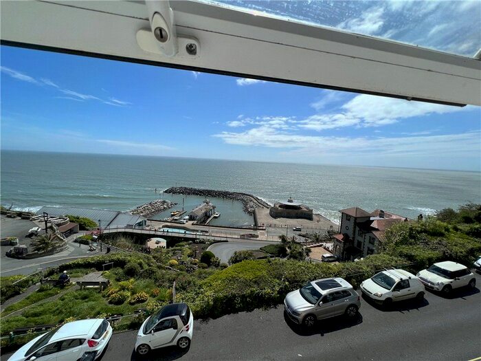 2 Bedroom Flat For Sale In Hambrough Road, Ventnor, Isle Of Wight, PO38