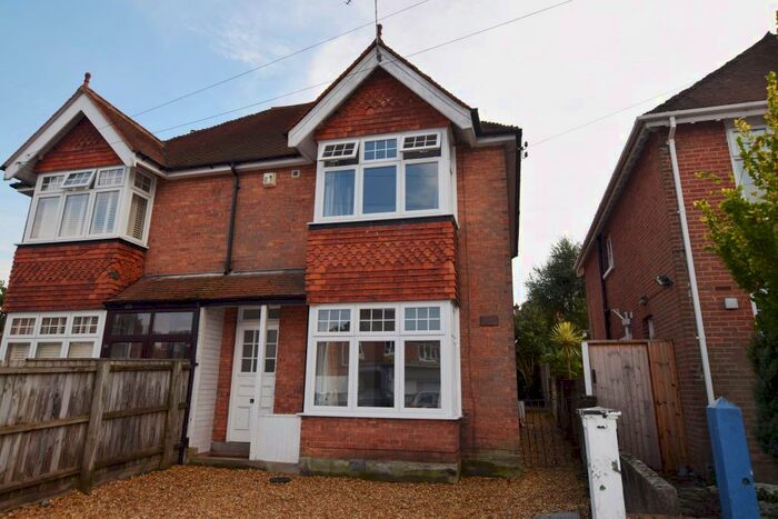 3 Bedroom House To Rent In Parkstone Avenue, Penn Hill, Poole, BH14