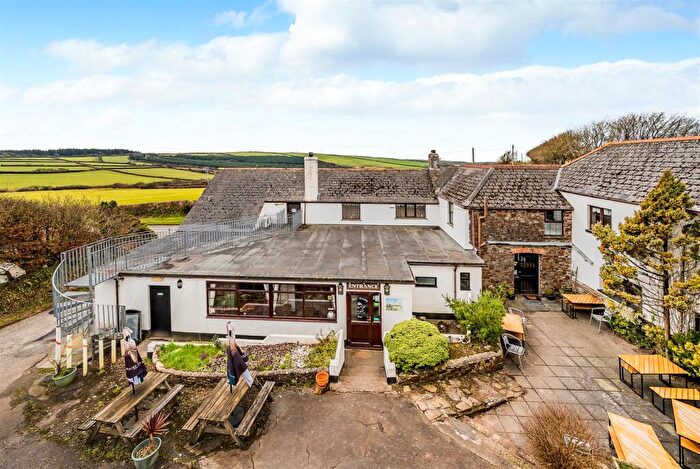 9 Bedroom Semi-Detached House For Sale In Hartland, Bideford, EX39