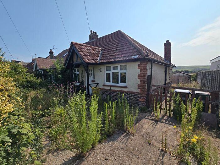 2 Bedroom Semi-Detached Bungalow For Sale In Kings Stone Avenue, Steyning, BN44