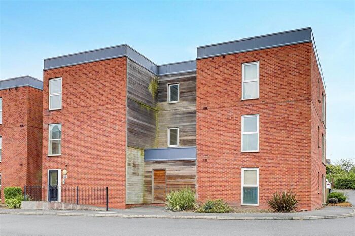 2 Bedroom Flat For Sale In Watermark Close, Vellum House Watermark Close, NG5