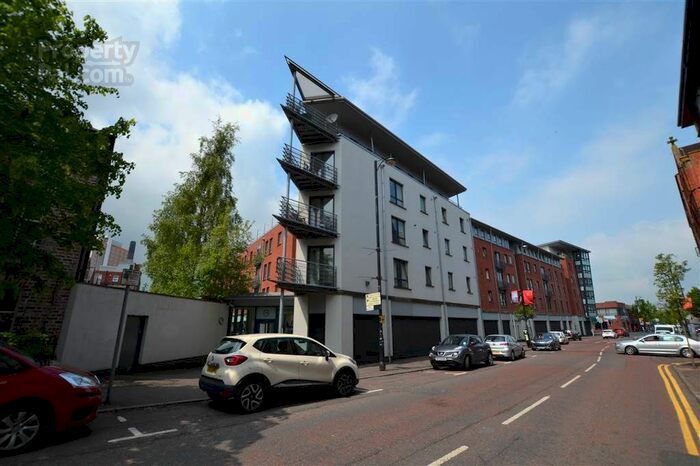 2 Bedroom Flat To Rent In Sandy Row, Belfast, BT12