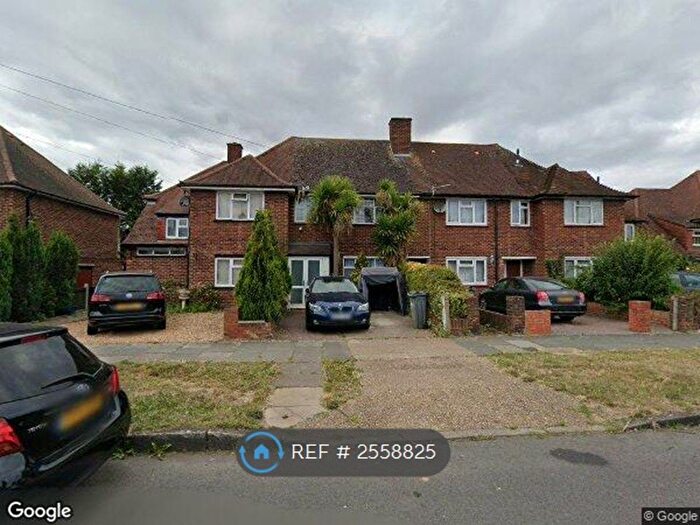 3 Bedroom Semi-Detached House To Rent In Swan Road, Feltham, TW13