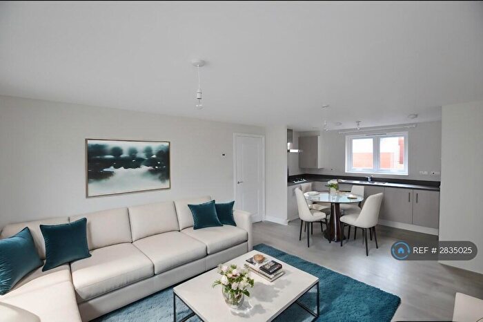 2 Bedroom Flat To Rent In St. Aubyn Street, Plymouth, PL1