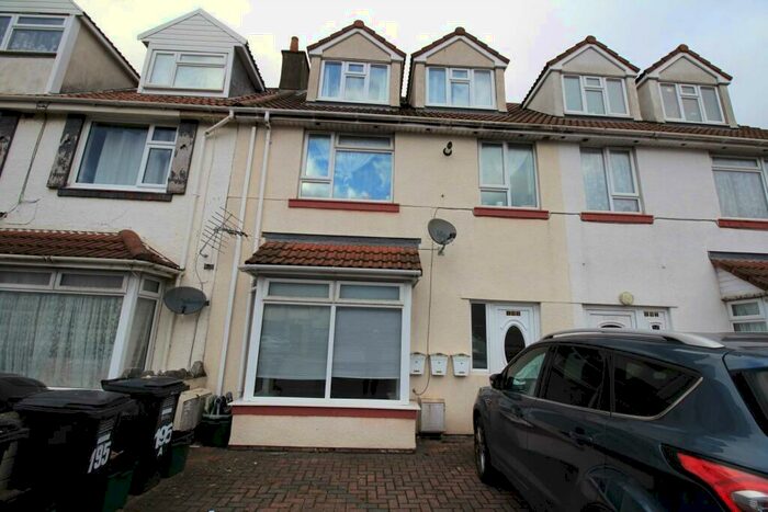 2 Bedroom Apartment To Rent In Locking Road, Weston-super-Mare, BS23