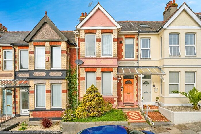 3 Bedroom Terraced House For Sale In Pounds Park Road, Plymouth, PL3