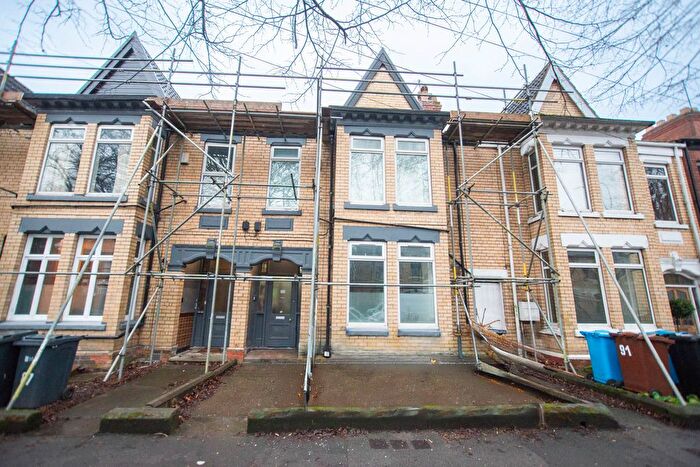 1 Bedroom Flat To Rent In Marlborough Avenue, Princes Avenue, Hull, HU5