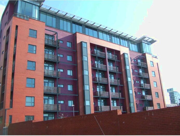 2 Bedroom Flat To Rent In Pall Mall, Liverpool, L3
